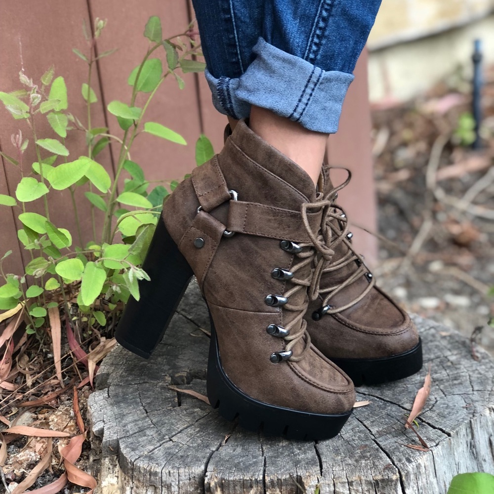 LAST1♥️ Brown High Heel Lace Up Platform Boots - Picture 4 of 8